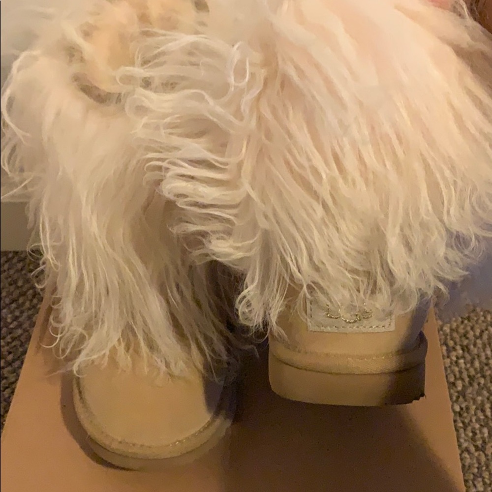 Ugg Short II Fluff